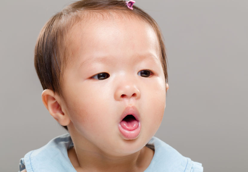 ?孩子一咳嗽就吃止咳藥？別慌，要先做這件事才對(duì)